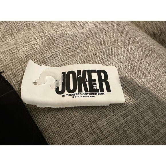 Joker:‎ Folie à Deux promo bandana nwt Warner Brothers - Picture 2 of 4